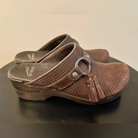 Dansko Shoes - Dansko Shandi Brown Leather Snake Print Clog Shoes Size 37 or 6.5-7